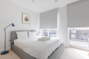 Stylish 2BD Oasis wBalcony South East London!